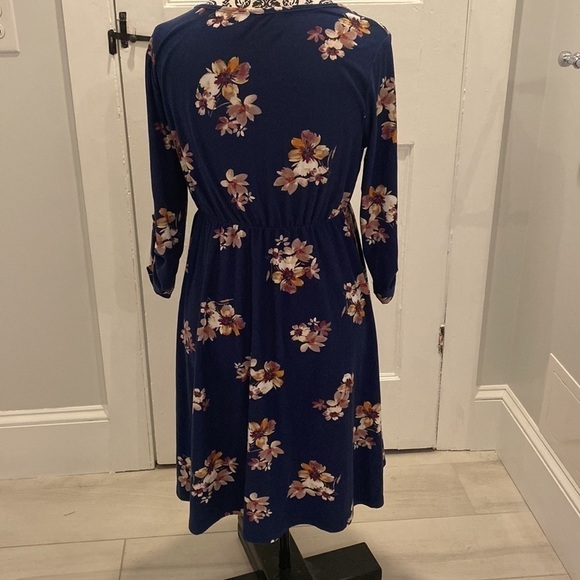 French Grey Navy Fall Floral Maternity Midi Dress 3/4 sleeves empire waist - Picture 5 of 12